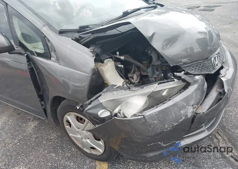 2013 Honda Fit from USA, damaged, VIN JHMGE8H35DC062302